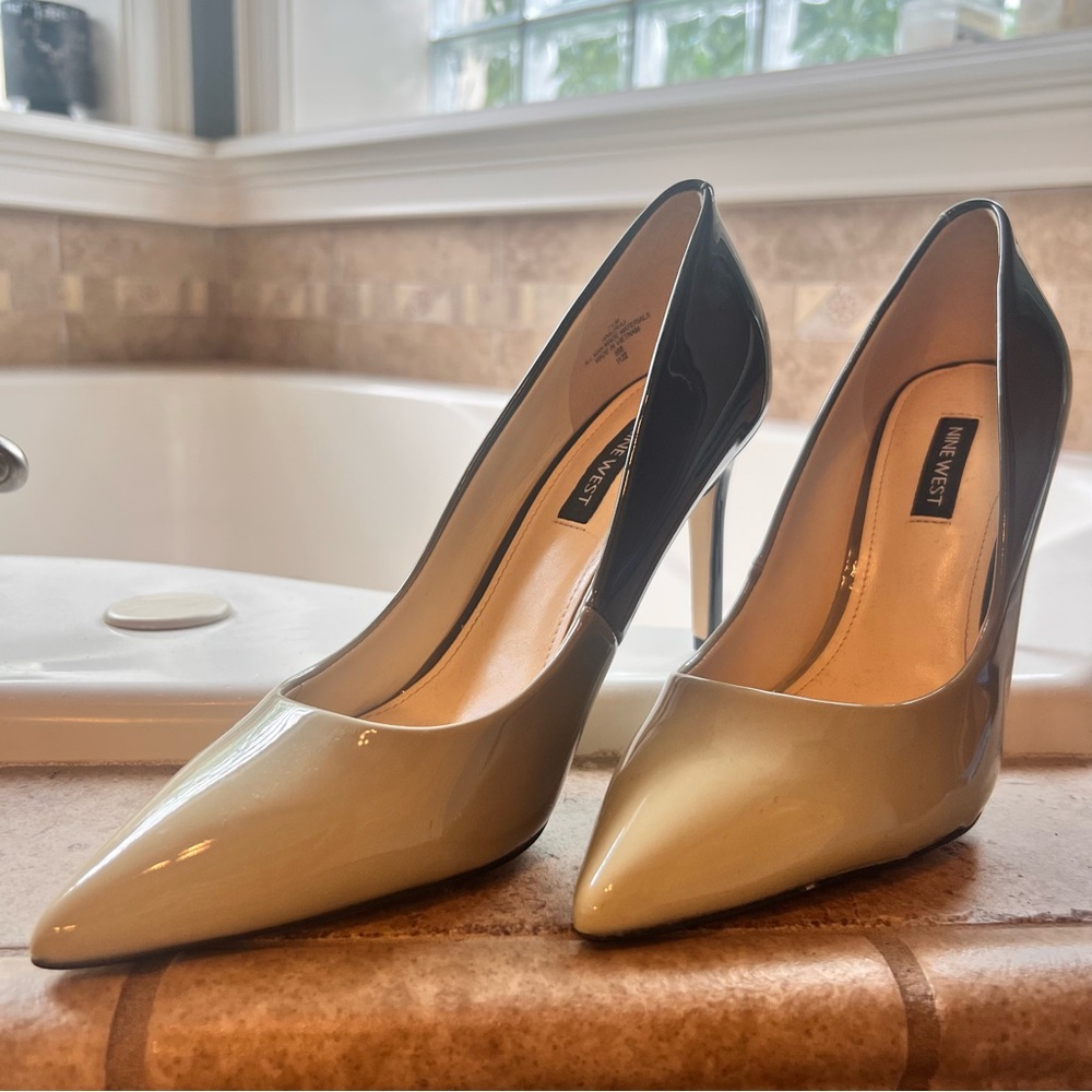 Nine West Black and Beige Onbre pointy heels